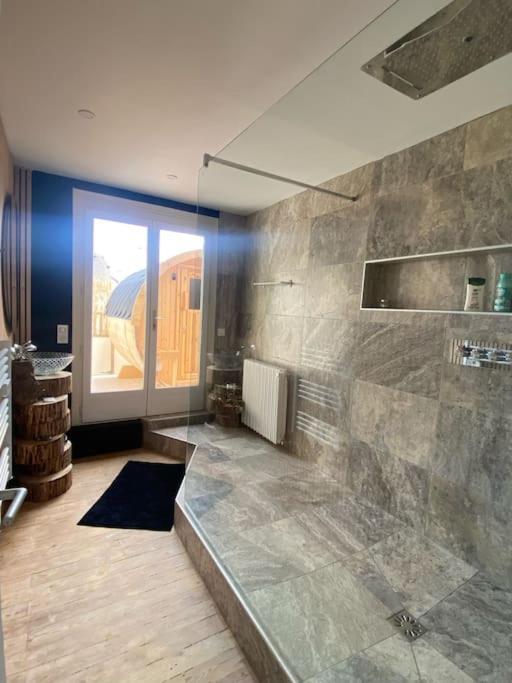 Spa Privatif Face Mer Riva Romantic & Spa Ouistreham Exterior foto